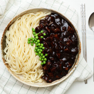 Jajangmyeon (spécialité coréenne) : Recette de Jajangmyeon