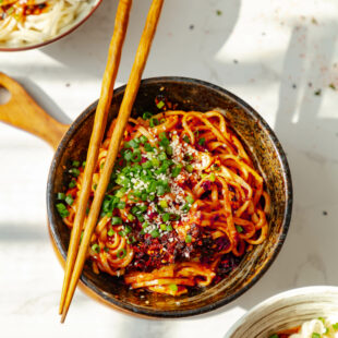 2025-03 - Recette asiatique Nouilles Pimentées au Beurre et à l'ail 8