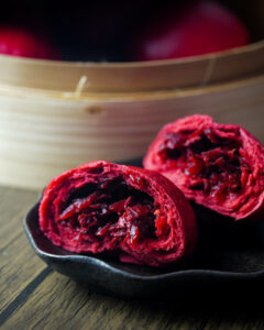 2025-10 - Bao Rouge Vapeur à l&rsquo;agneau confit et betterave-11