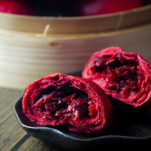 2025-10 - Bao Rouge Vapeur à l’agneau confit et betterave-11