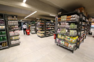 20170802-reouverture-du-supermarche-tang-freres-avenue-de-choisy - 430A4478.jpg